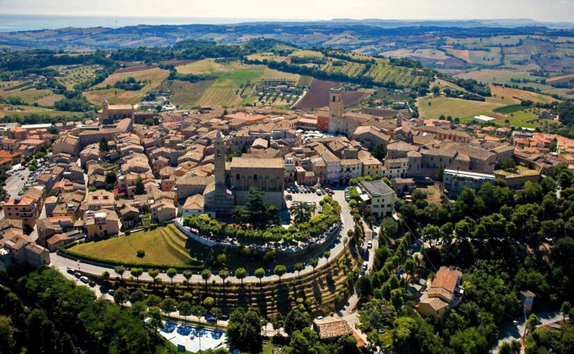 Potenza Picena a difesa della sua biblioteca